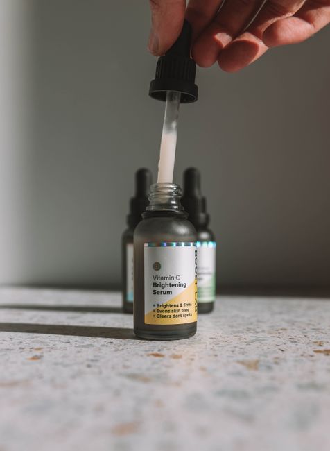 Sérum contre l'hyperpigmentation avec pipette
